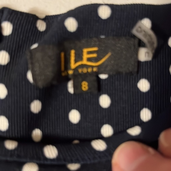 Ile navy polka dot dress with belt. Size 8 - Picture 5 of 10